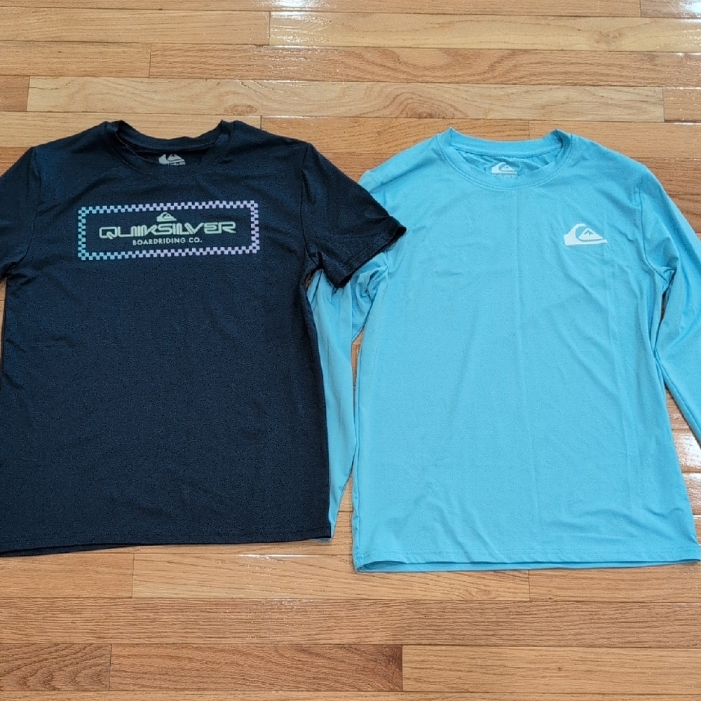 New Quiksilver Rash Guard Surf Swim Youth Medium Short and Long-Sleeve Shirts